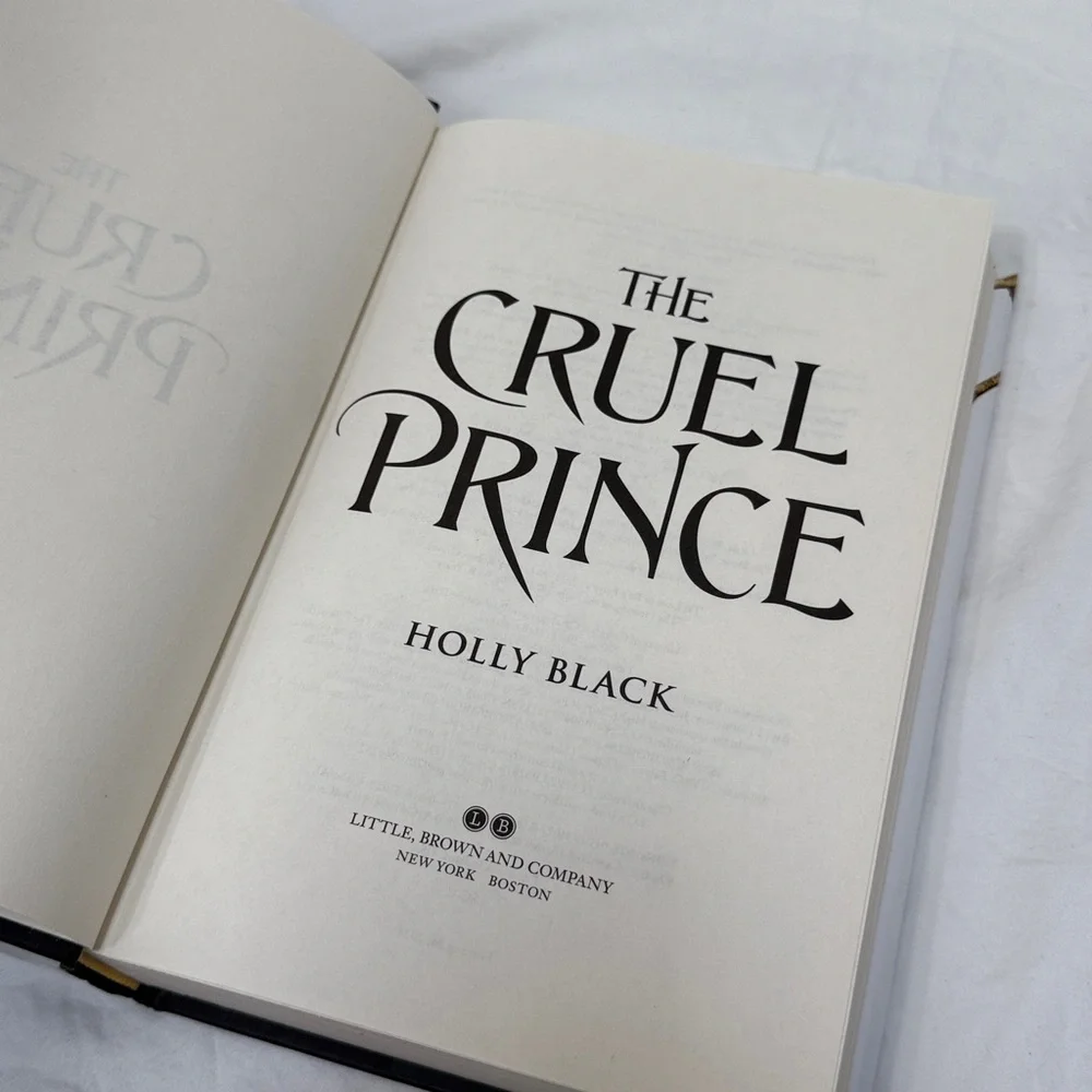 “The Cruel Prince” & “The Wicked King” Hardcover Fantasy Book Set by Holly Black - Picture 13 of 16